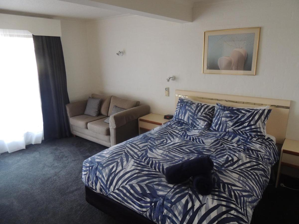Argyle Terrace Motor Inn Батманс-Бей Екстер'єр фото