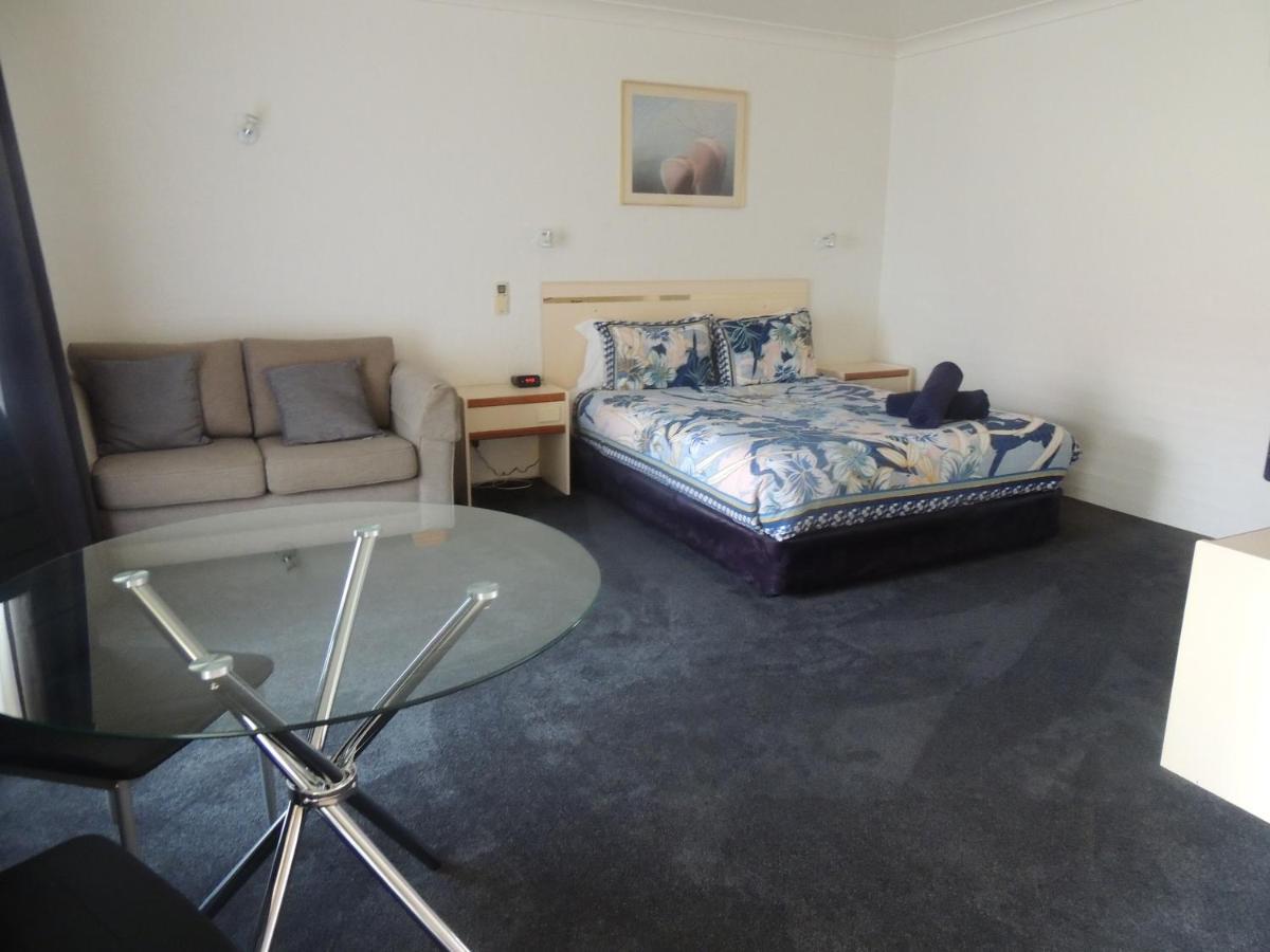 Argyle Terrace Motor Inn Батманс-Бей Екстер'єр фото